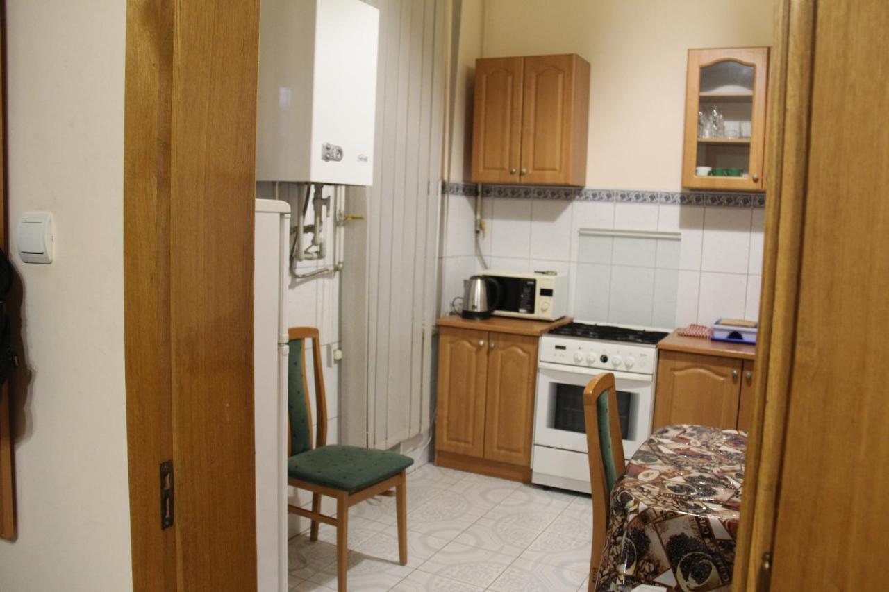 Apartments Domovik ,Kirilla i Mefodiya, 5 Mukatjeve Exteriör bild